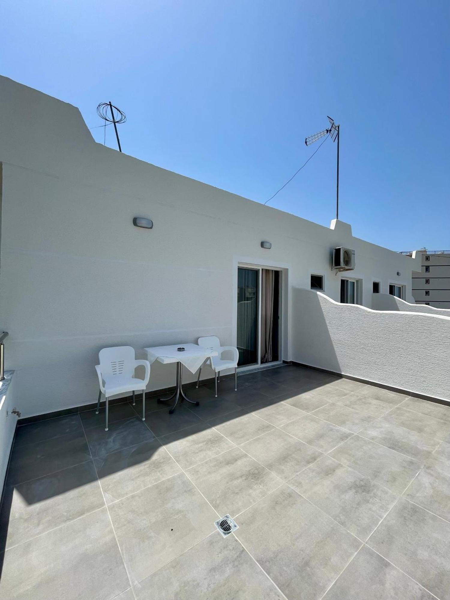 Keivi Guesthouse Sarande Exterior photo
